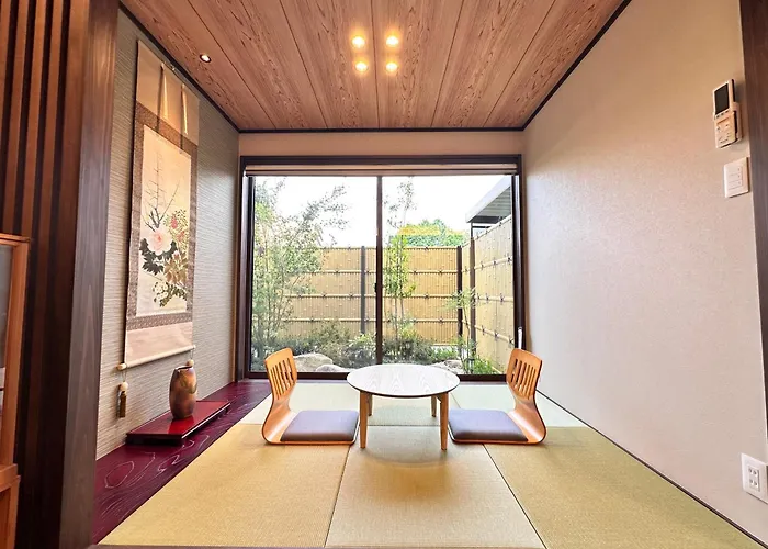 Aoi Garden Takayama 5 Minutes Walk From Takayama Station Japanese Modern Style Garden View